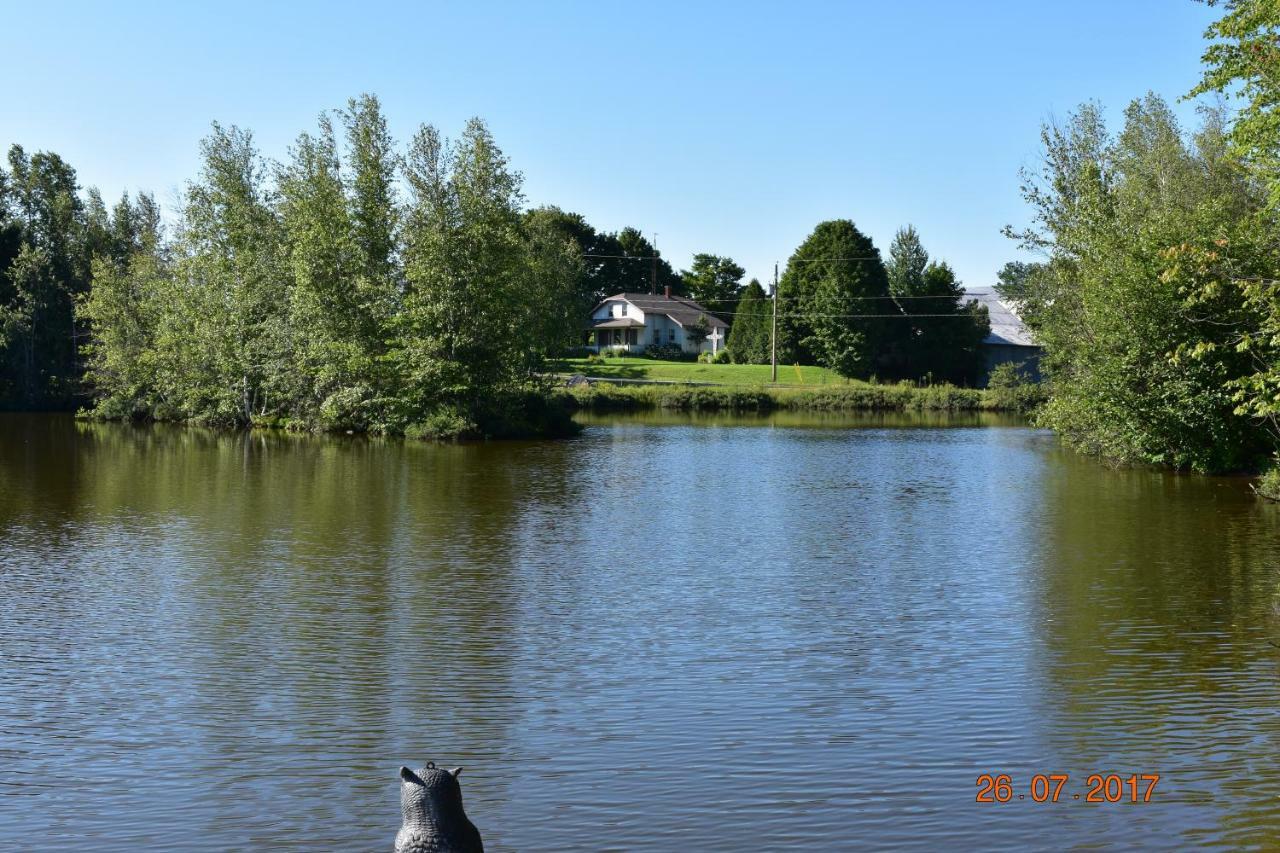 Domaine Henri-Daze Villa Saint-Pierre-Baptiste Eksteriør bilde